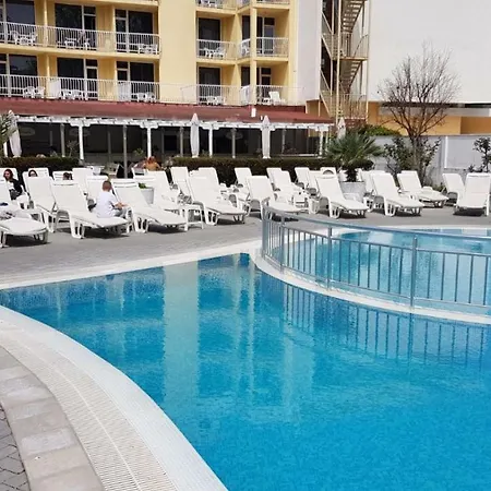 Апартамент Sun Palace Слънчев бряг