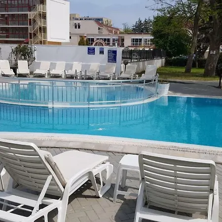 Sun Palace Апартамент